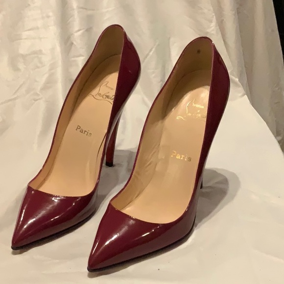 Maroon/ dark pink heels - Picture 1 of 7
